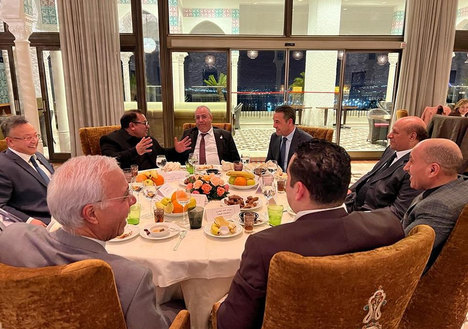 معالي الوزير يلتقي وزراء الصناعة والتكوين المهني والصيد البحري الجزائرين