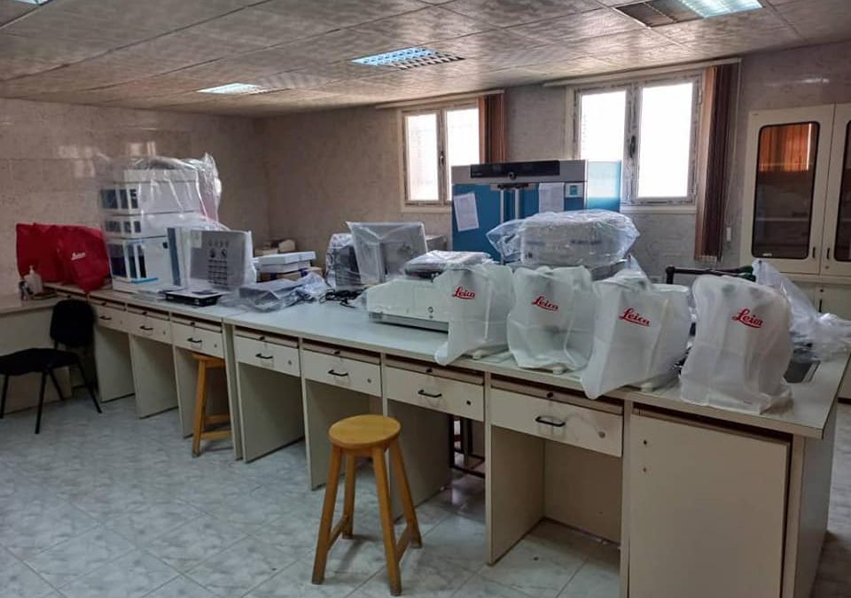 تركيب وتجهيز المعامل الجامعية بجامعة الجفرة