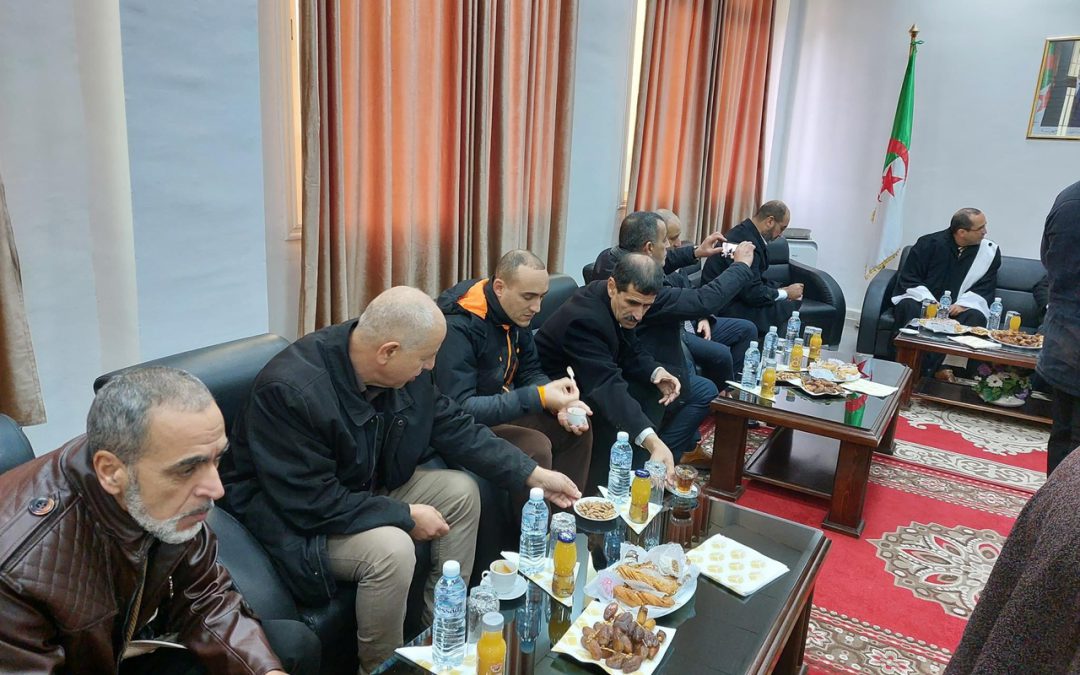 معالي وزير التعليم العالي والبحث العلمي يزور مركز تيبازة غرب العاصمة الجزائرية