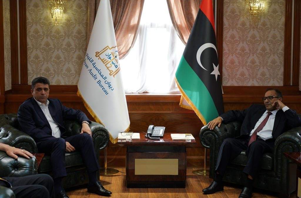 معالي الوزير يلتقي رئيس ديوان المحاسبة 22/اغسطس/2023