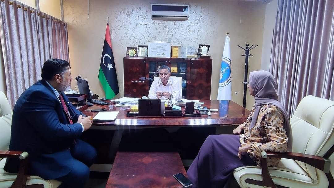 التقى السيد رئيس جامعةصبراتة بمدير إدارة تعليم واندماج الفئات الخاصة بوزارة التعليم العالي والبحث العلمي