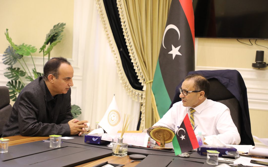 معالي الوزير يلتقي ظهر اليوم بمكتبه بديوان الوزارة بالعاصمة طرابلس بالسيد رئيس جامعة الزيتونة