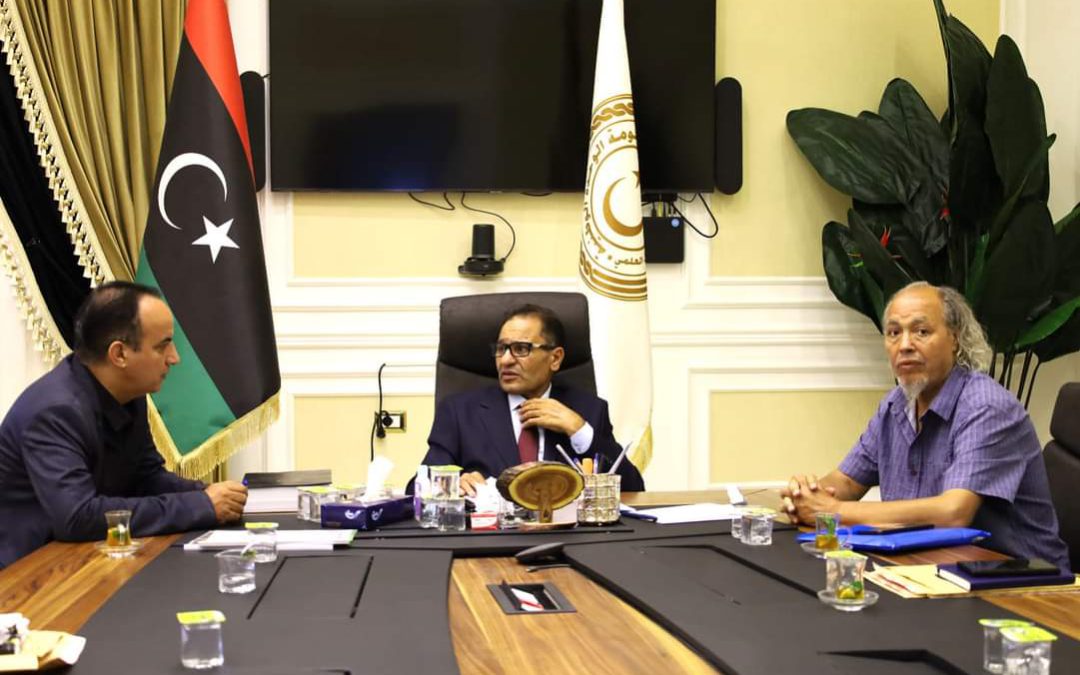 معالي الوزير الدكتور عمران القيب يلتقي بمكتبه في العاصمة طرابلس مع رئيس جامعة الزيتونة وعميد كلية العلوم الجنائية،