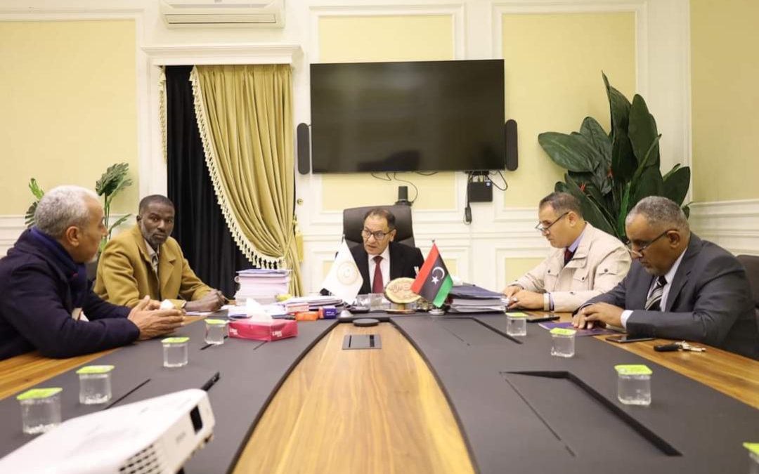 التقى معالي الوزير بمكتبه بديوان الوزارة بمدير عام مركز المعلومات والتوثيق