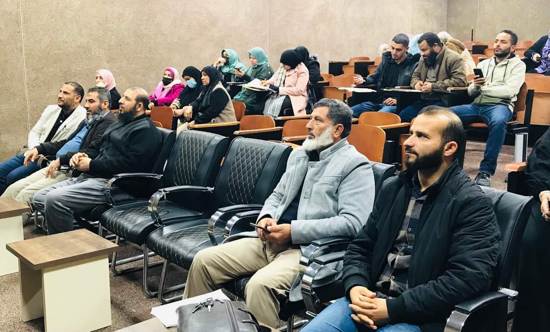 “جامعة صبراته”ندوة علمية بعنوان “استخدام أداة الذكاء الاصطناعي سكوبوت في تطوير البحث العلمي”.