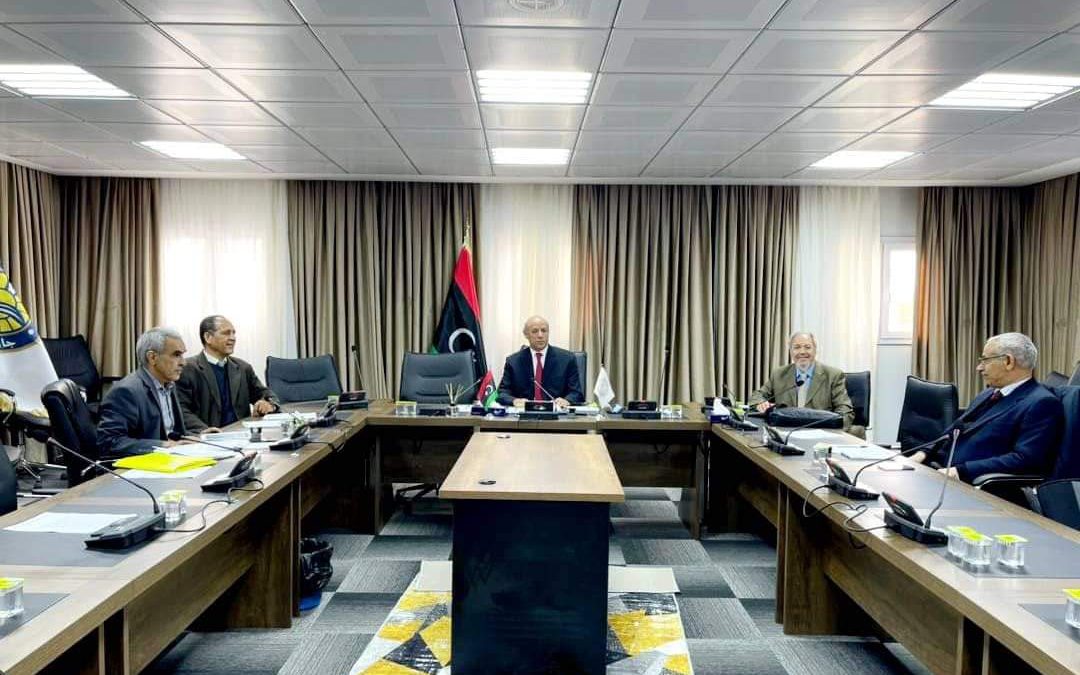 عقدت اللجنة الاستشارية للوزارة اجتماعها الثاني للعام 2024م اليوم الأحد الموافق 25 .2. 2024م، بقاعة الاجتماعات بديوان الوزارة