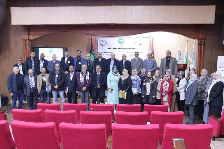 مشاركة إدارة الإحصاء والمؤشرات بمركز المعلومات والتوثيق بورشة تدريبية