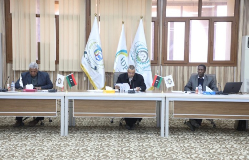 جامعة سبها : مجلس الجامعة يعقد اجتماعه الدوري الثاني للعام (2024م).