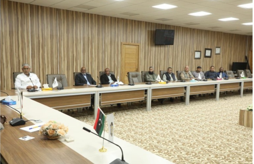 جامعة سبها : الاجتماع الأول لمديري مكاتب الشؤون الإدارية بالإدارات والكليات والمراكز .