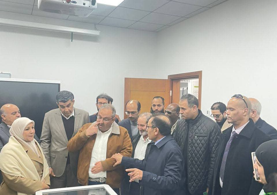 استمرارا في تنفيذ مشروع عودة الحياة للمعامل الجامعية الذي اطلقته وزارة التعليم العالي والبحث العلمي برعاية وحضور معالي الوزير د. عمران القيب