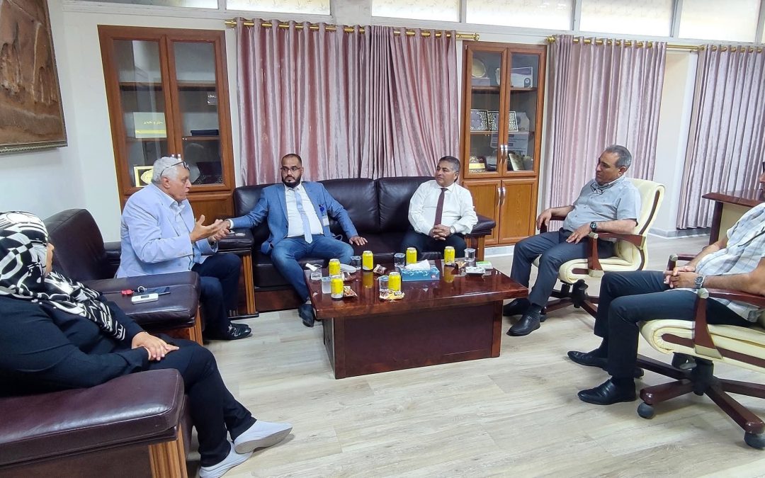 جامعة صبراتة تعزز دورها في خدمة المجتمع باستقبال وفد مركز الدراسات الاجتماعية التابع لوزارة الشؤون الاجتماعية.