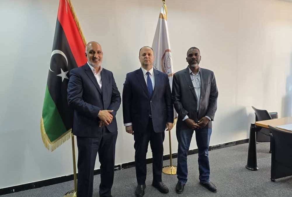 جامعة الزاوية تشارك بفاعلية في ورشة العمل الثانية لمناقشة مسودة “الاستراتيجية الوطنية للذكاء الاصطناعي”