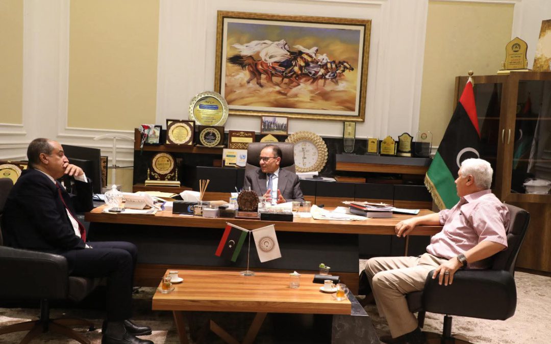 لقاء معالي وزير التعليم العالي والبحث العلمي، الدكتور “عمران القيب”، بالسيد مدير عام الهيئة الليبية للبحث العلمي