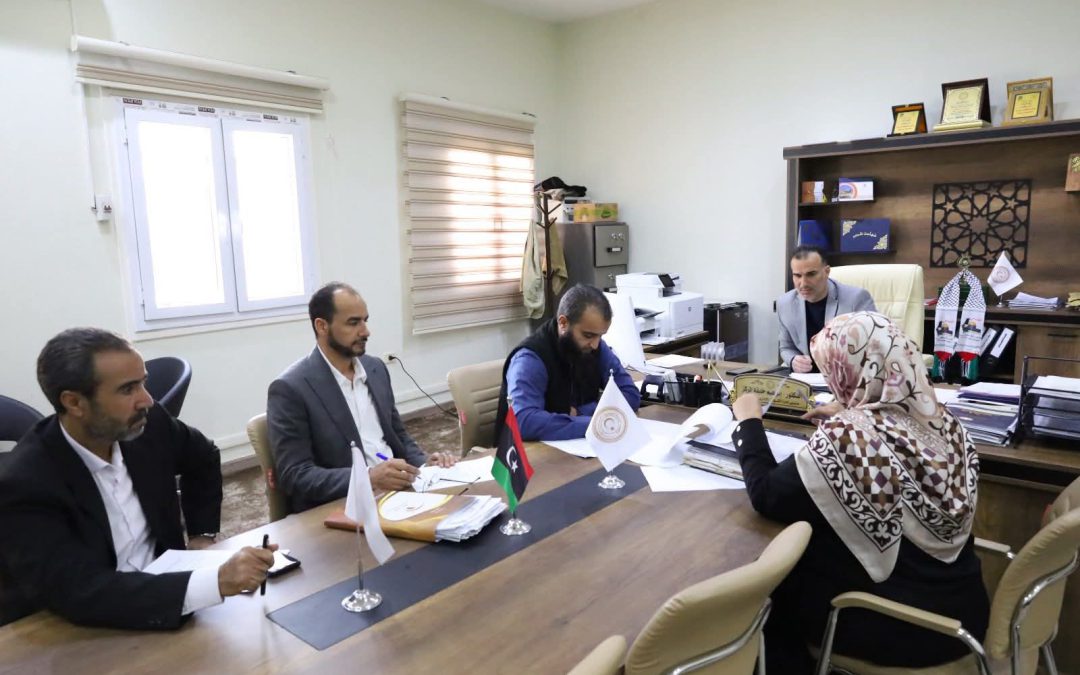 عقدت لجنة شؤون الموظفين بوزارة التعليم العالي والبحث العلمي اجتماعها الحادي عشر للعام 2025م