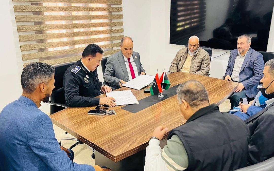 زيارة وفد من جهاز التنمية واستثمار المشاريع الزراعية والحيوانية إلى المركز الليبي لبحوث التقنيات الحيوية.    