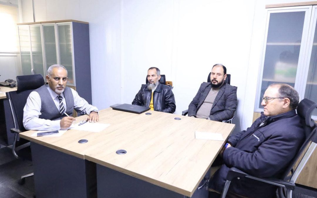 اجتماع رئيس لجنة البرنامج الوطني لتعزيز التنافسية الدولية للجامعات مع لجنة التصنيف الدولي بجامعة غريان