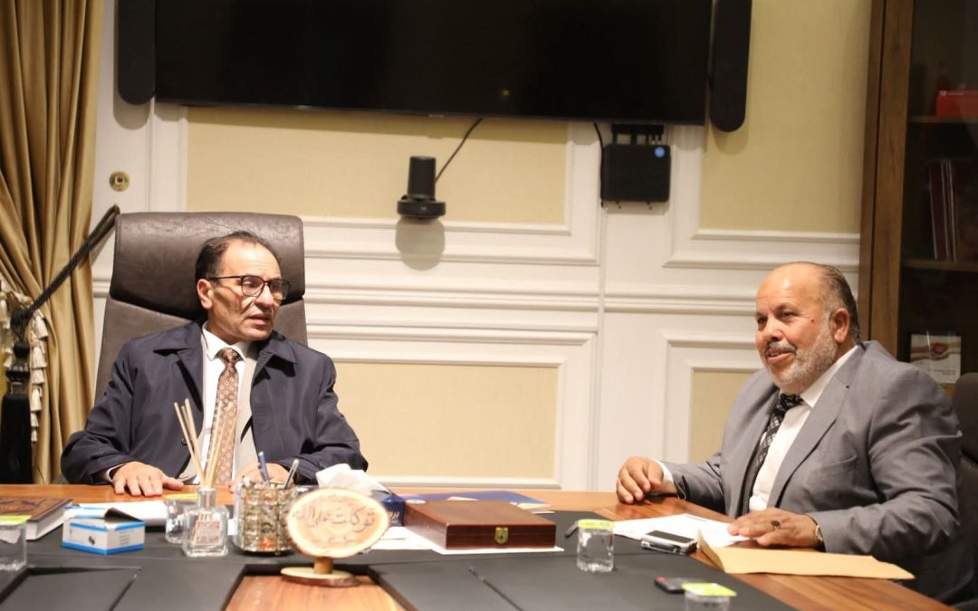 استقبل معالي الوزير الدكتور “عمران القيب” بمكتبه بديوان الوزارة، السيد رئيس جامعة الجفارة