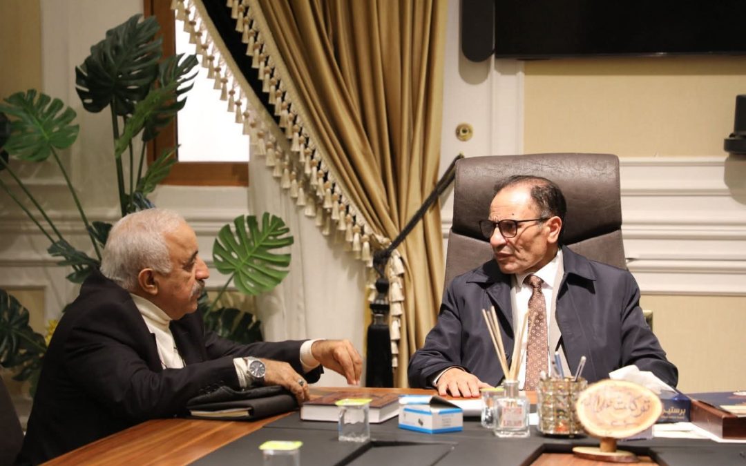 التقى معالي الوزير الدكتور “عمران القيب” بمكتبه بديوان الوزارة، السيد رئيس جامعة غريان