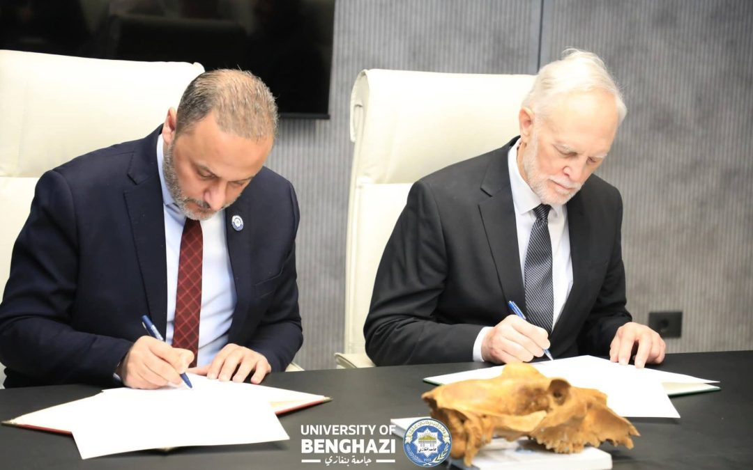 جامعة بنغازي توقّع اتفاقية تعاون دولية مع المركز التكاملي للعلوم والطب بالولايات المتحدة الأمريكية 