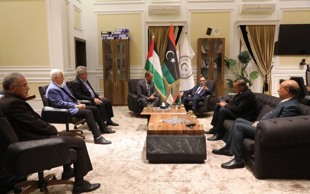 معالي الوزير يستقبل سعادة سفير دولة فلسطين