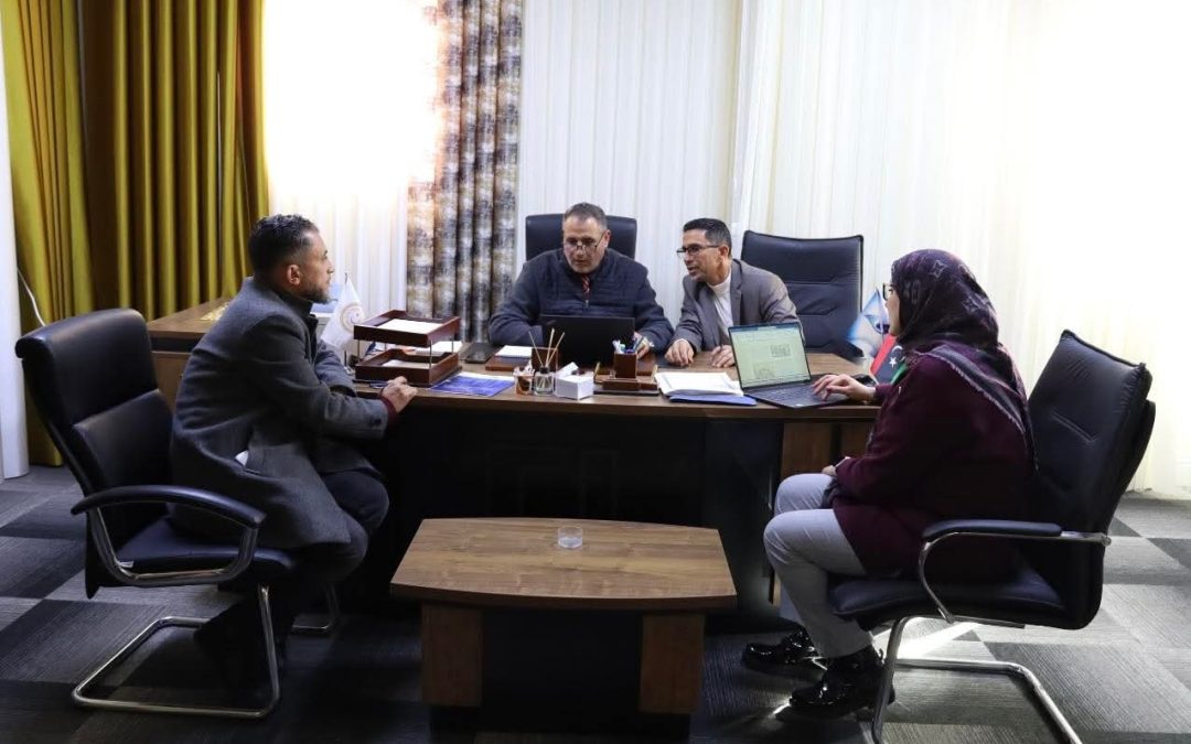 عُقد اليوم الأحد اجتماع الفريق المكلف من معالي وزير التعليم العالي والبحث العلمي، الدكتور عمران القيب، بإعداد التقرير السنوي لعام 2025م للوزارة والمؤسسات التابعة لها