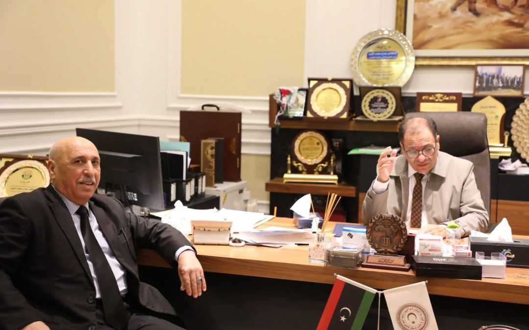 استقبل معالي الوزير الدكتور “عمران القيب” بمكتبه بديوان الوزارة ، السيد مدير عام مدينة العلوم والتكنولوجيا د.م “مفتاح أحمد أبورقيعة”