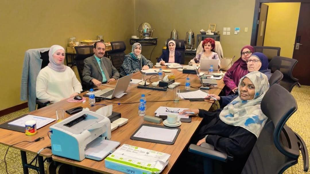 مشاركة جامعة عمر المختار في اجتماع لجنة القياس والامتحانات بالمجلس العلمي للتمريض والقبالة