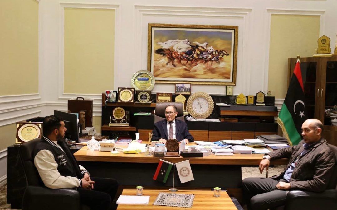 لقاء معالي الوزير مع السيد نقيب عام موظفي التعليم العالي والسيد نقيب جامعة الزنتان