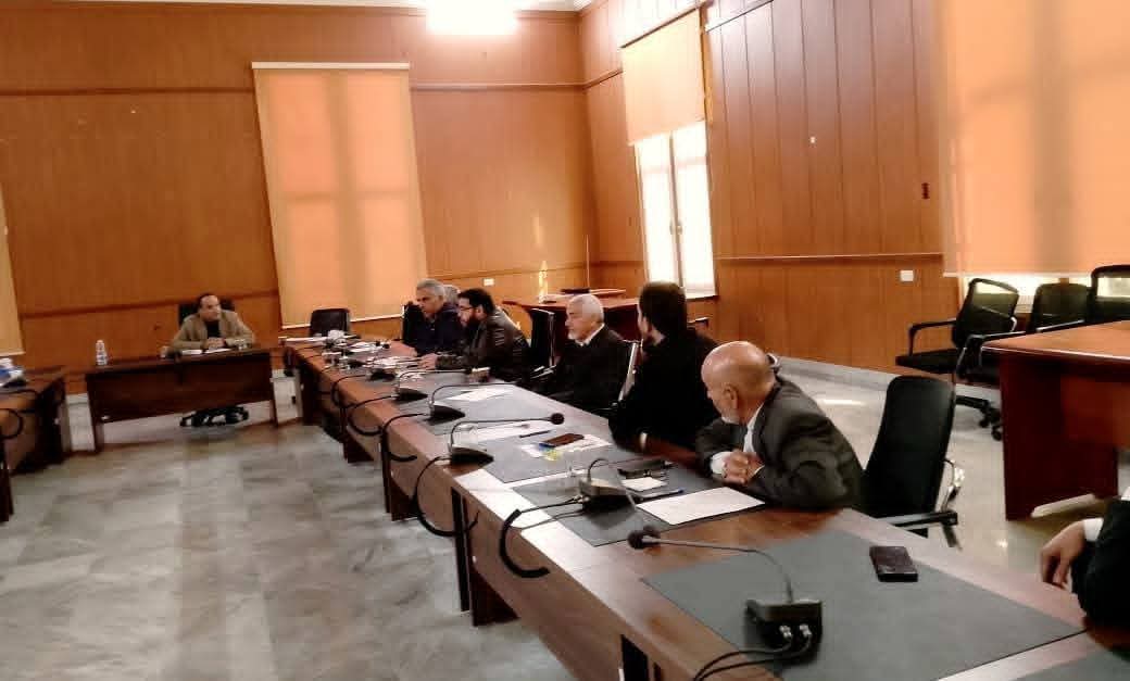 جامعة الزيتونة تعقد اجتماع اللجنة العليا للتصنيف لتعزيز مكانتها محليًا ودوليًا