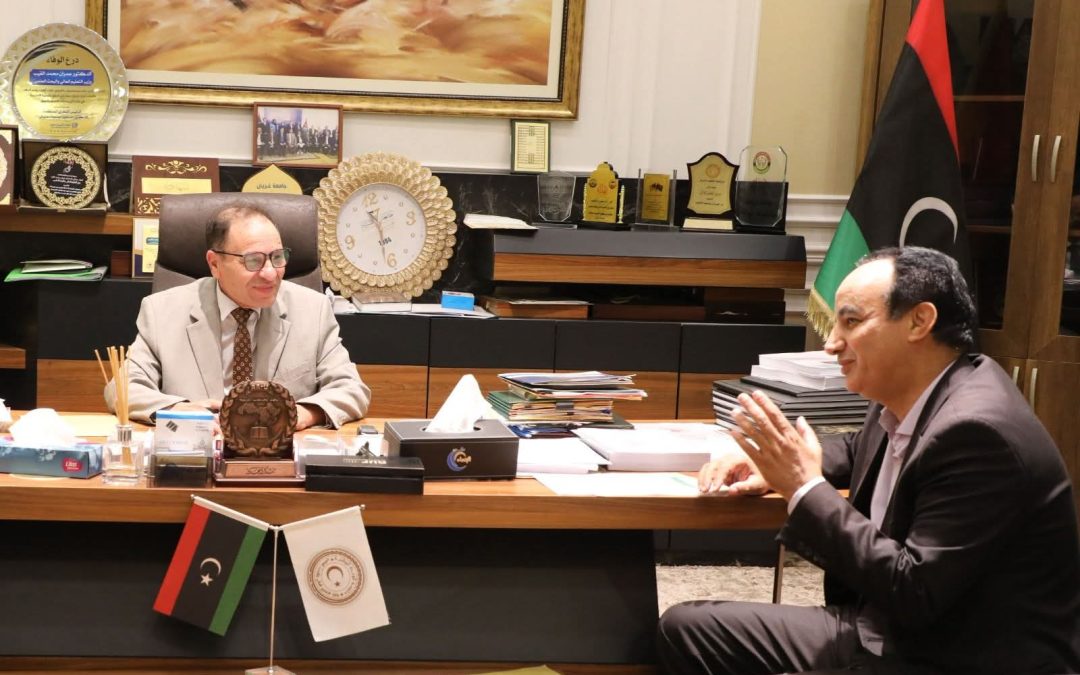 لقاء معالي الوزير الدكتور “عمران القيب” بالسيد رئيس جامعة الزيتونة